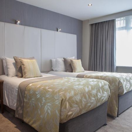 Four Seasons Hotel&Leisure Club Monaghan Extérieur photo