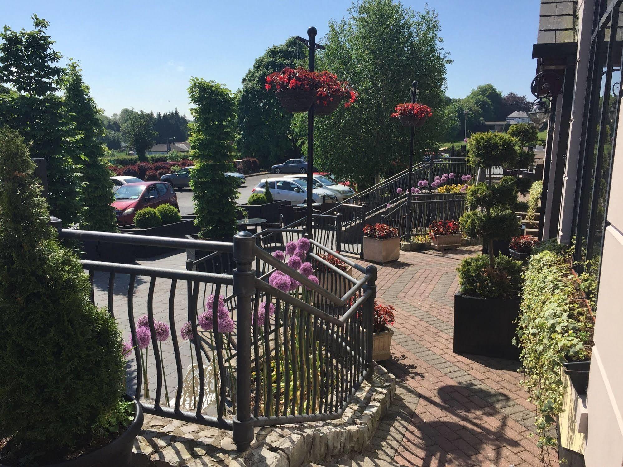 Four Seasons Hotel&Leisure Club Monaghan Extérieur photo