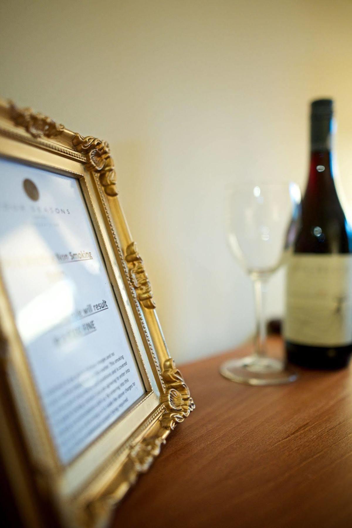 Four Seasons Hotel&Leisure Club Monaghan Extérieur photo